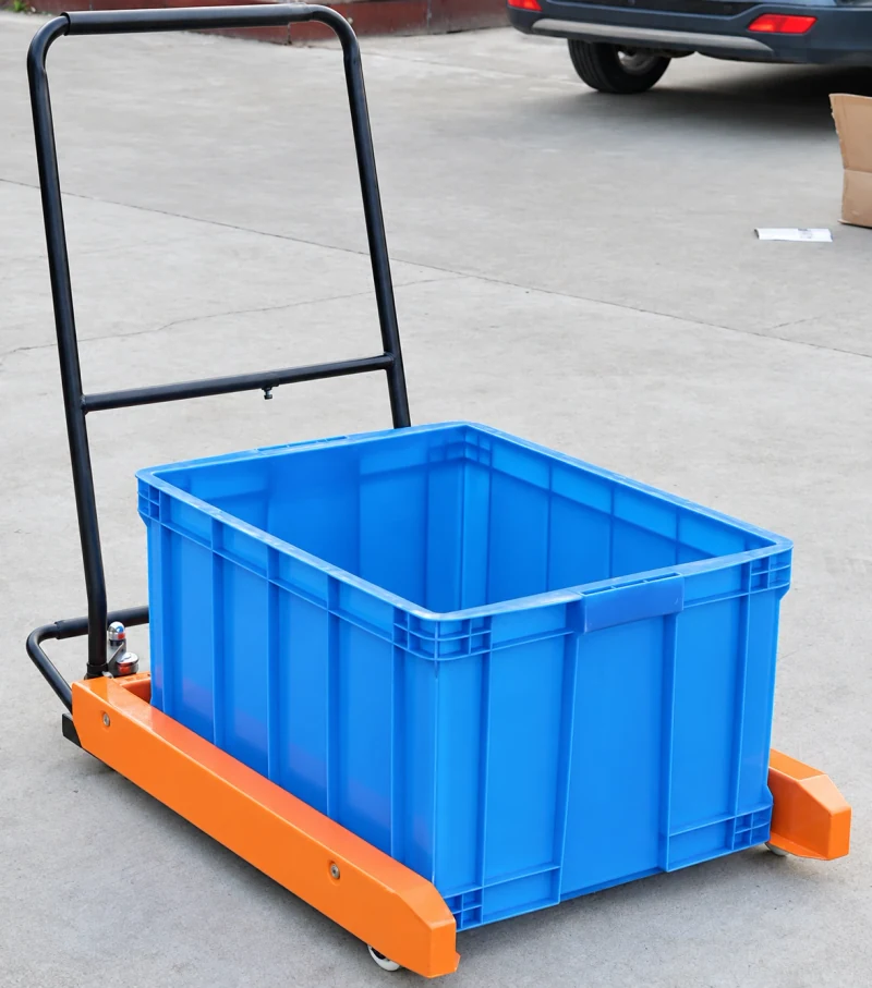 Truck with an open container — Hydraulic container trucks