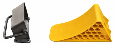 Plastic wheel chocks — RT24-0101