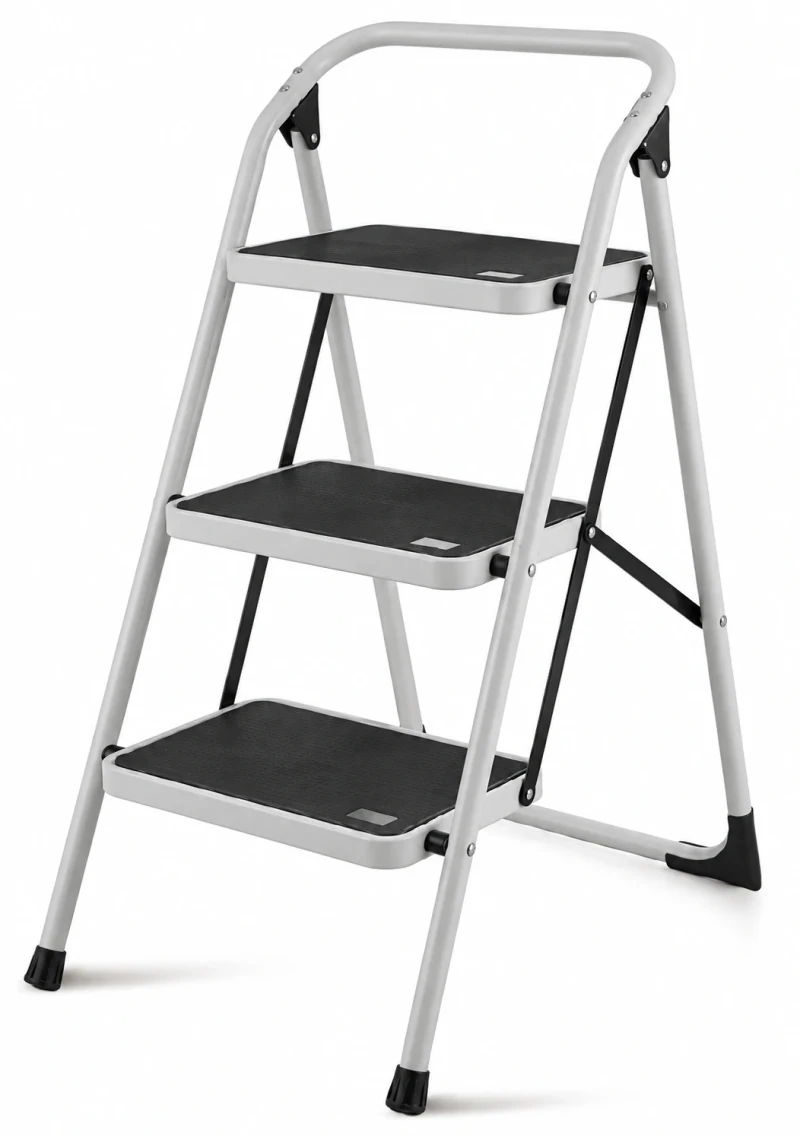 Steel three-step folding ladder from the AP-1102 series